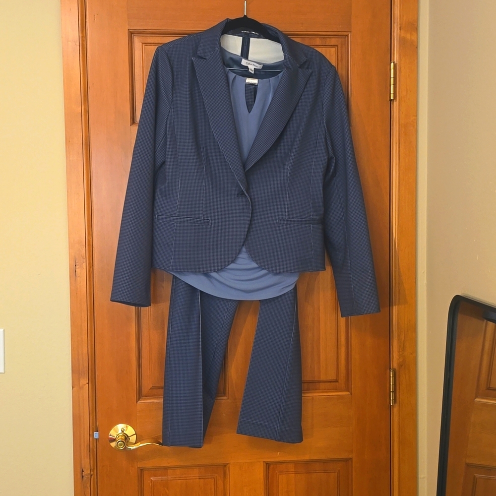 Ladies Three Piece Suit